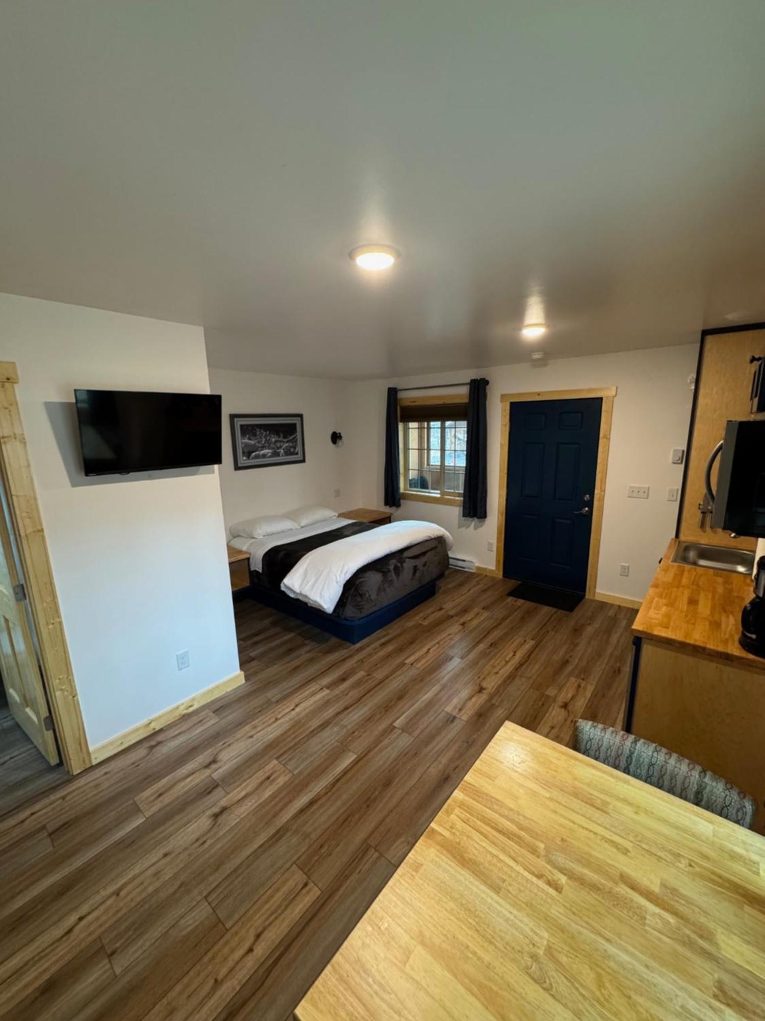 Talkeetna Wilderness Lodge & Cabin Rentals Саншайн Экстерьер фото