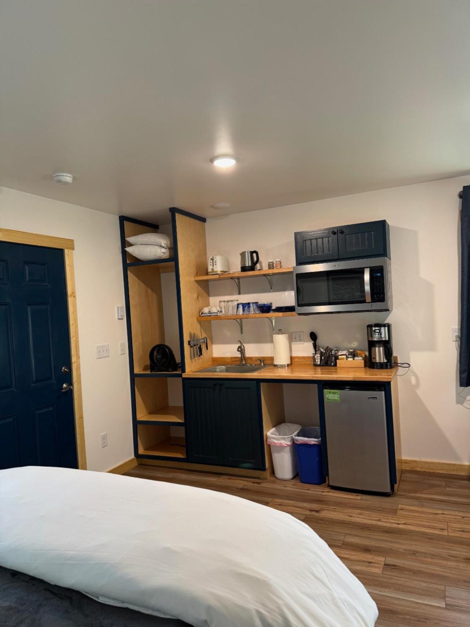 Talkeetna Wilderness Lodge & Cabin Rentals Саншайн Экстерьер фото